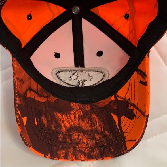 Mossy Oak Hat - Picture 3 of 5